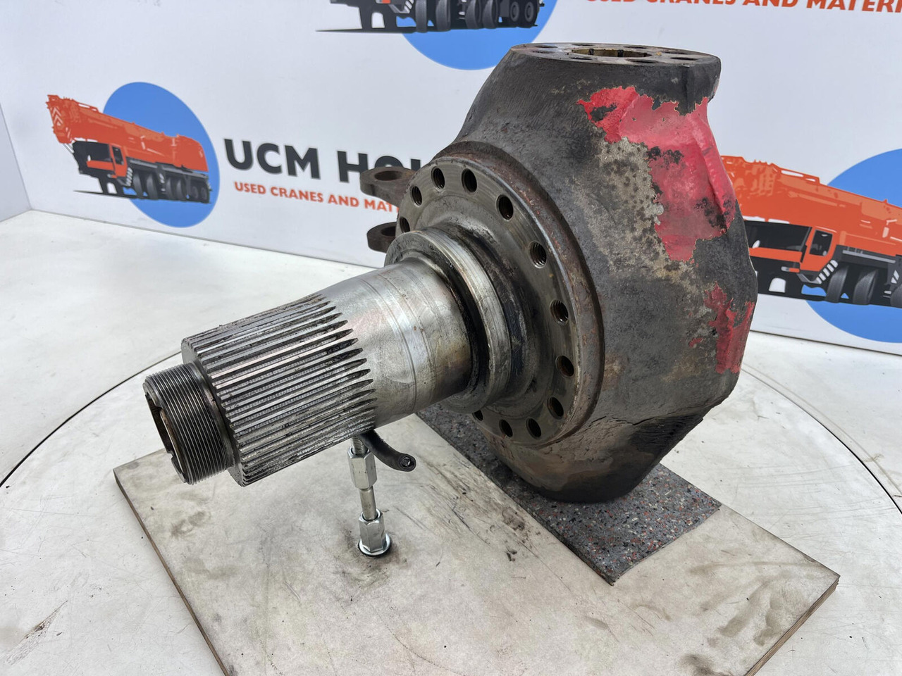 Terex Demag AC35 Steering knuckle 16 holes axle 2 right - Stupica - Autokranas: foto 1 Terex Demag AC35 Steering knuckle 16 holes axle 2 right - Stupica - Autokranas: foto 1