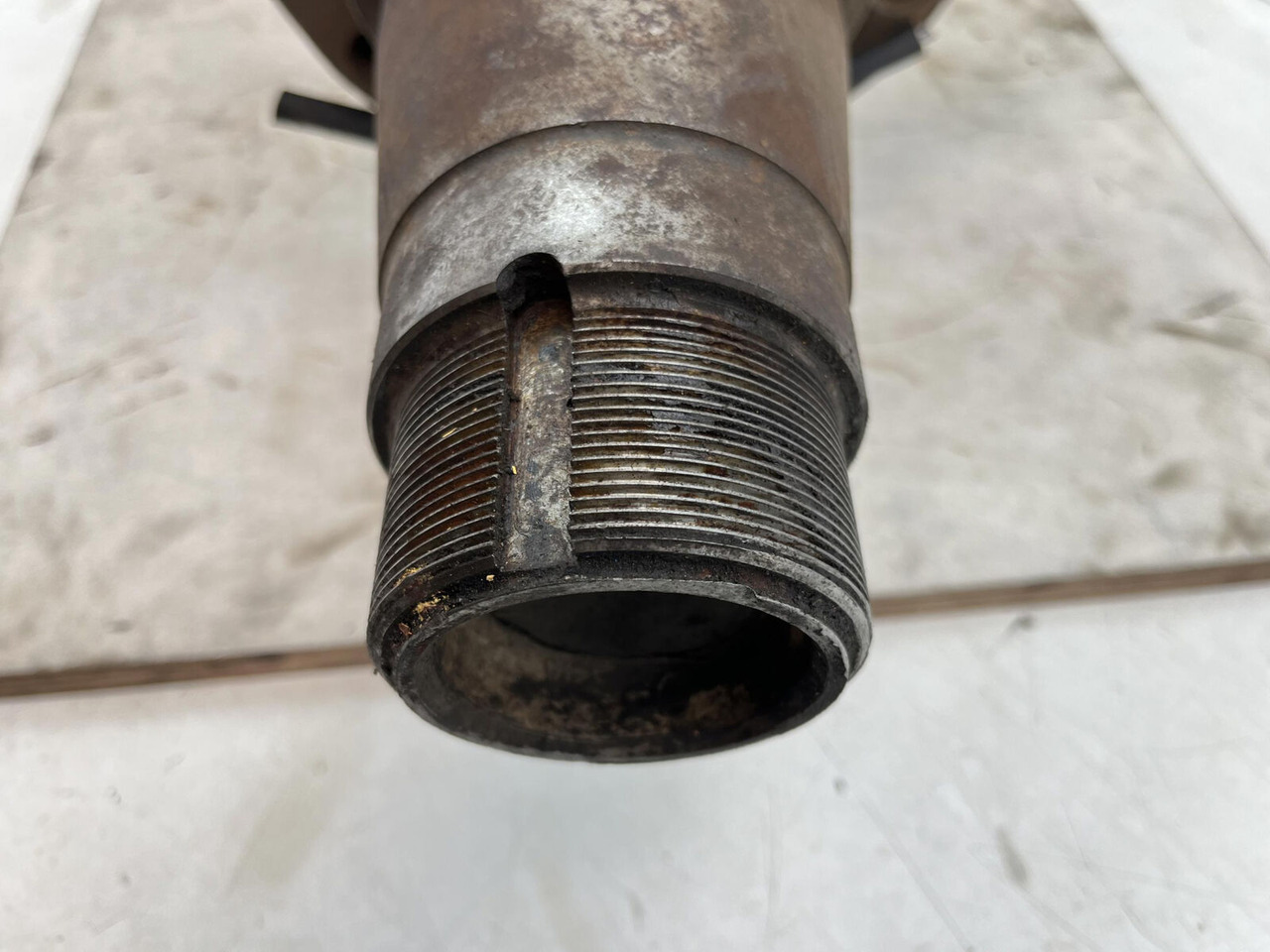 Stupica - Autokranas Terex HC 340 Steering knuckle 12 holes axle 1: foto 10