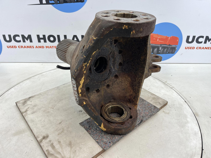 Terex HC 340 Steering knuckle 12 holes axle 6 - Stupica - Kranas: foto 4 Terex HC 340 Steering knuckle 12 holes axle 6 - Stupica - Kranas: foto 4