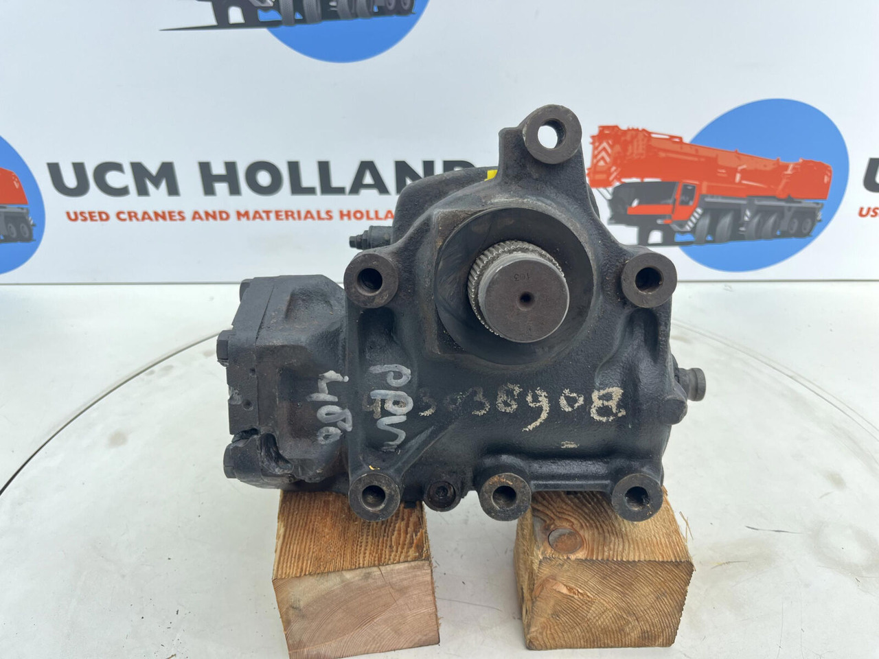 Terex PPM 480 ATT steering box - Vairo pavara - Kranas: foto 1 Terex PPM 480 ATT steering box - Vairo pavara - Kranas: foto 1