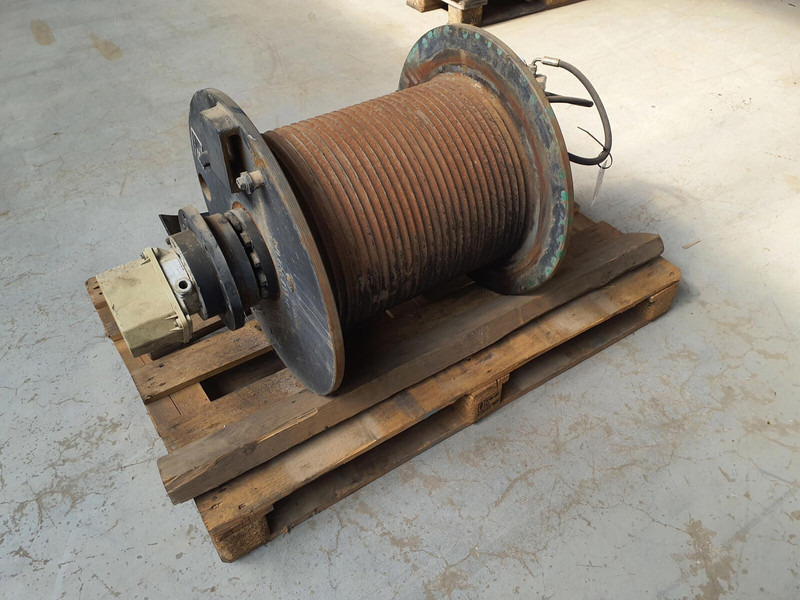 Terex Terex-Demag AC 35 Winch - Kranas-manipuliatorius: foto 1 Terex Terex-Demag AC 35 Winch - Kranas-manipuliatorius: foto 1