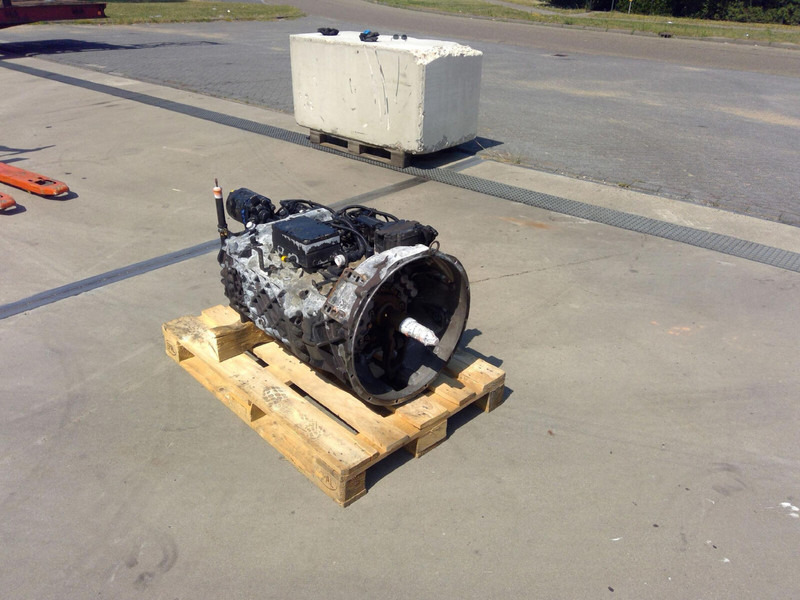 ZF ATF 60-4 gearbox ZF ECOSPLIT 16 S 151 - Pavarų dėžė - Kranas: foto 3 ZF ATF 60-4 gearbox ZF ECOSPLIT 16 S 151 - Pavarų dėžė - Kranas: foto 3