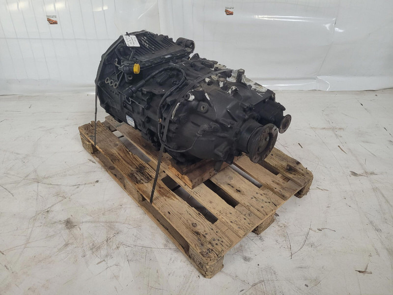 ZF GMK 3055 Gearbox ZF Astronic 12 AS 2302 - Pavarų dėžė - Kranas: foto 4 ZF GMK 3055 Gearbox ZF Astronic 12 AS 2302 - Pavarų dėžė - Kranas: foto 4