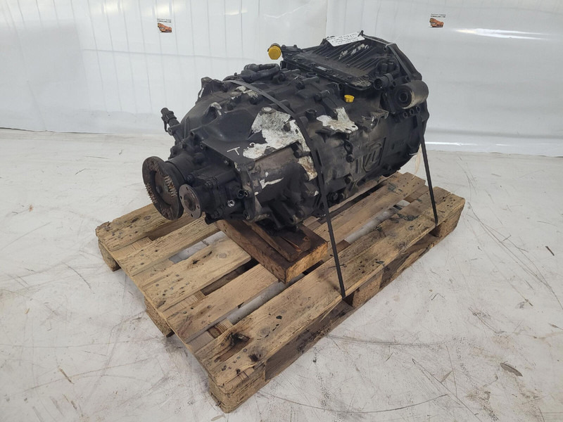 ZF GMK 3055 Gearbox ZF Astronic 12 AS 2302 - Pavarų dėžė - Kranas: foto 3 ZF GMK 3055 Gearbox ZF Astronic 12 AS 2302 - Pavarų dėžė - Kranas: foto 3