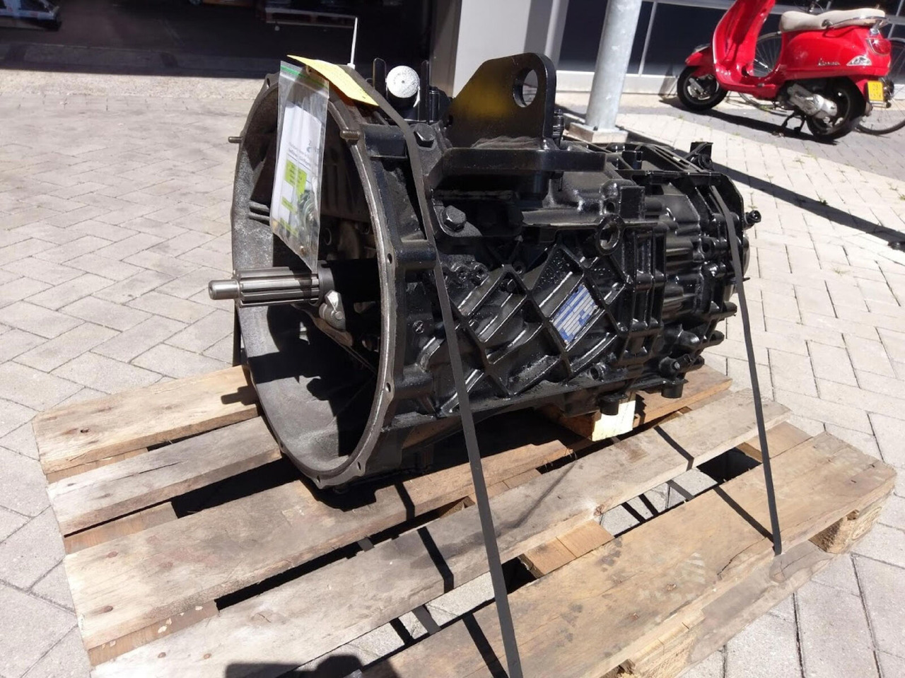 ZF LTM 1055-3.2 gearbox Astronic 12 AS 2302 - Pavarų dėžė - Autokranas: foto 1 ZF LTM 1055-3.2 gearbox Astronic 12 AS 2302 - Pavarų dėžė - Autokranas: foto 1