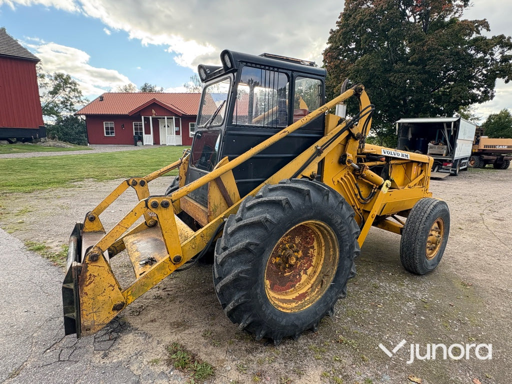 Baklastare Volvo BM 620 - Ratinis krautuvas: foto 1 Baklastare Volvo BM 620 - Ratinis krautuvas: foto 1