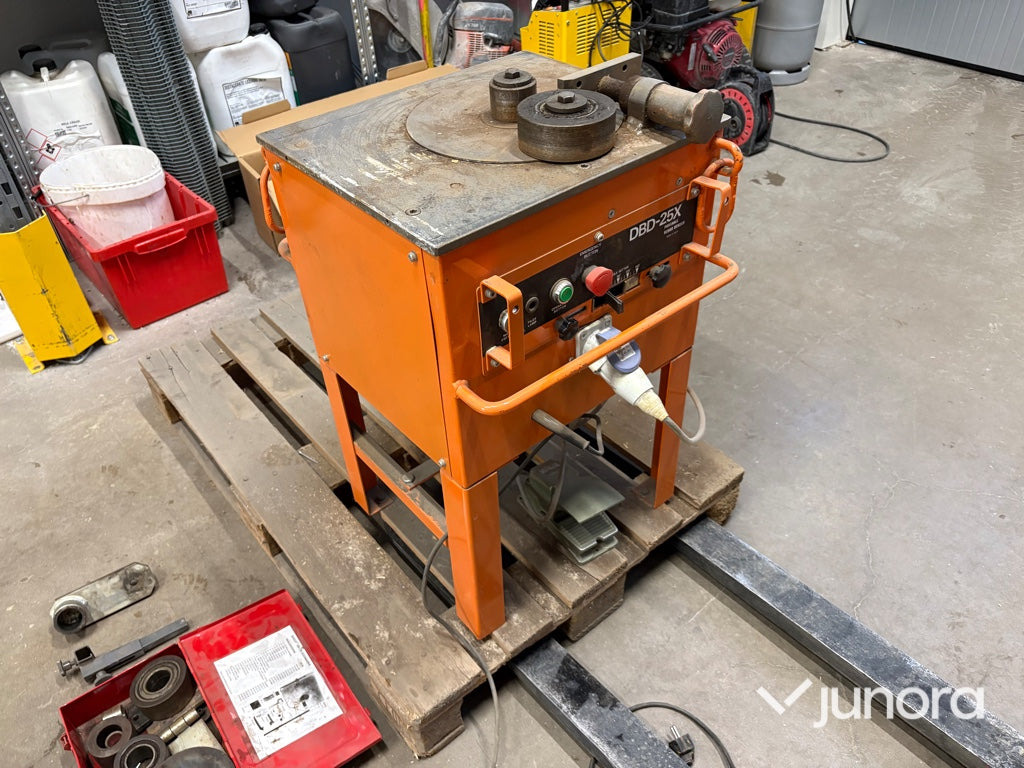 Bockmaskin - DBD-25X - Metalo apdirbimo staklės: foto 1 Bockmaskin - DBD-25X - Metalo apdirbimo staklės: foto 1