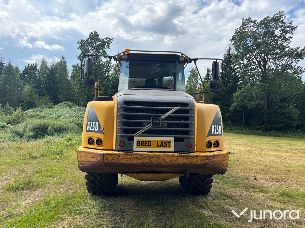 Dumper Volvo A25D - Šarnyrinis savivartis: foto 3 Dumper Volvo A25D - Šarnyrinis savivartis: foto 3