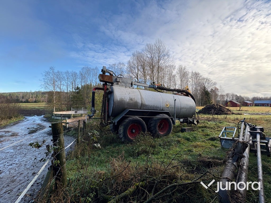 Srutovežis Gödseltunna - KIMADAN 15 kubik: foto 6 Srutovežis Gödseltunna - KIMADAN 15 kubik: foto 6