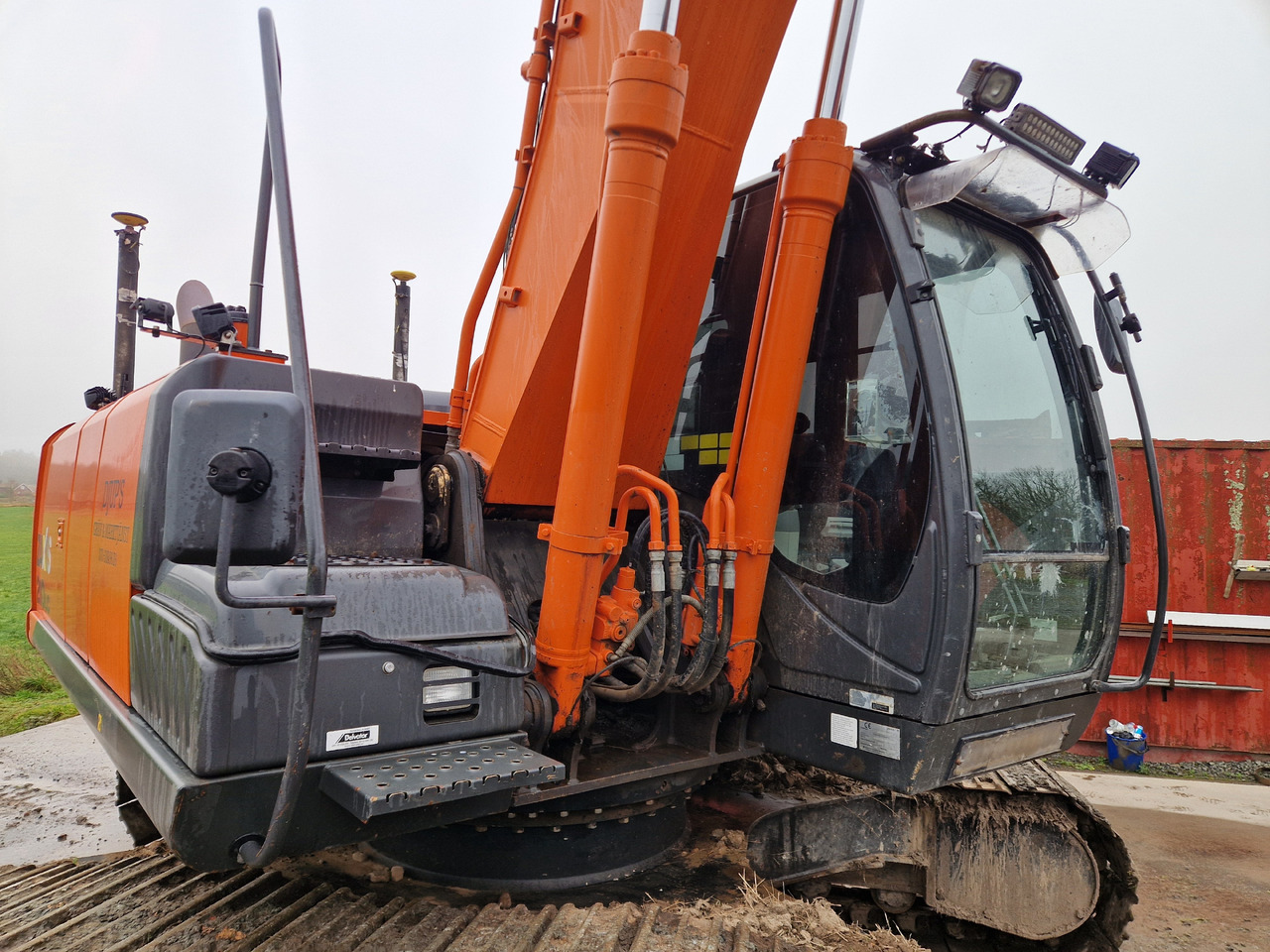 Grävmaskin - Hitachi, Zaxis 210 LC - Vikšrinis ekskavatorius: foto 5 Grävmaskin - Hitachi, Zaxis 210 LC - Vikšrinis ekskavatorius: foto 5