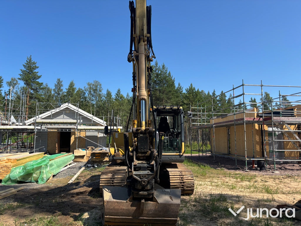 Vikšrinis ekskavatorius Grävmaskin Komatsu PC130: foto 6