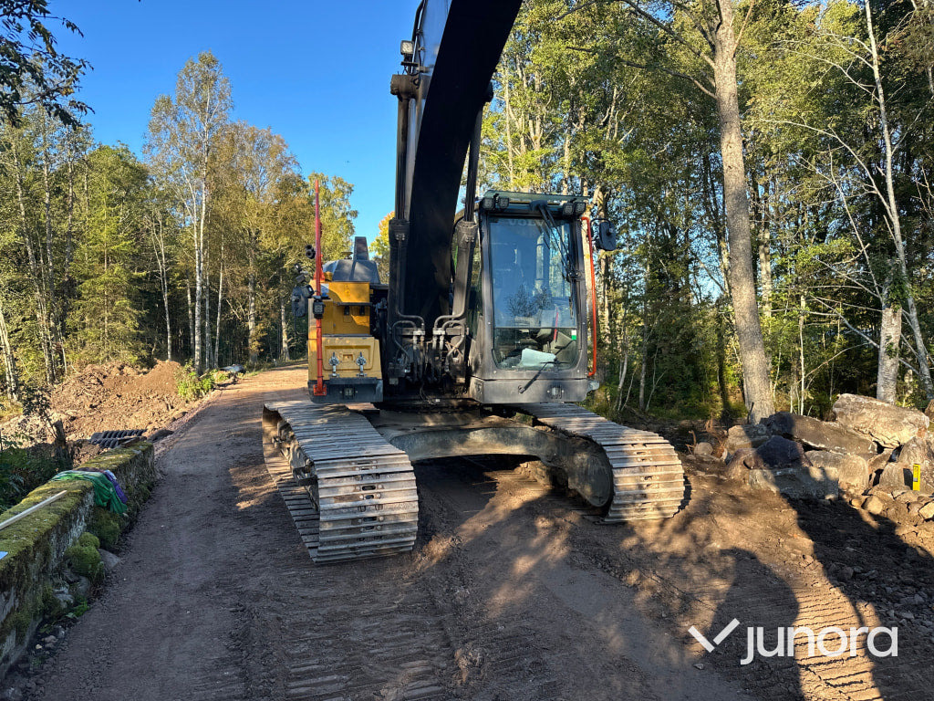 Grävmaskin - Volvo, EC 220 EL - Vikšrinis ekskavatorius: foto 5 Grävmaskin - Volvo, EC 220 EL - Vikšrinis ekskavatorius: foto 5