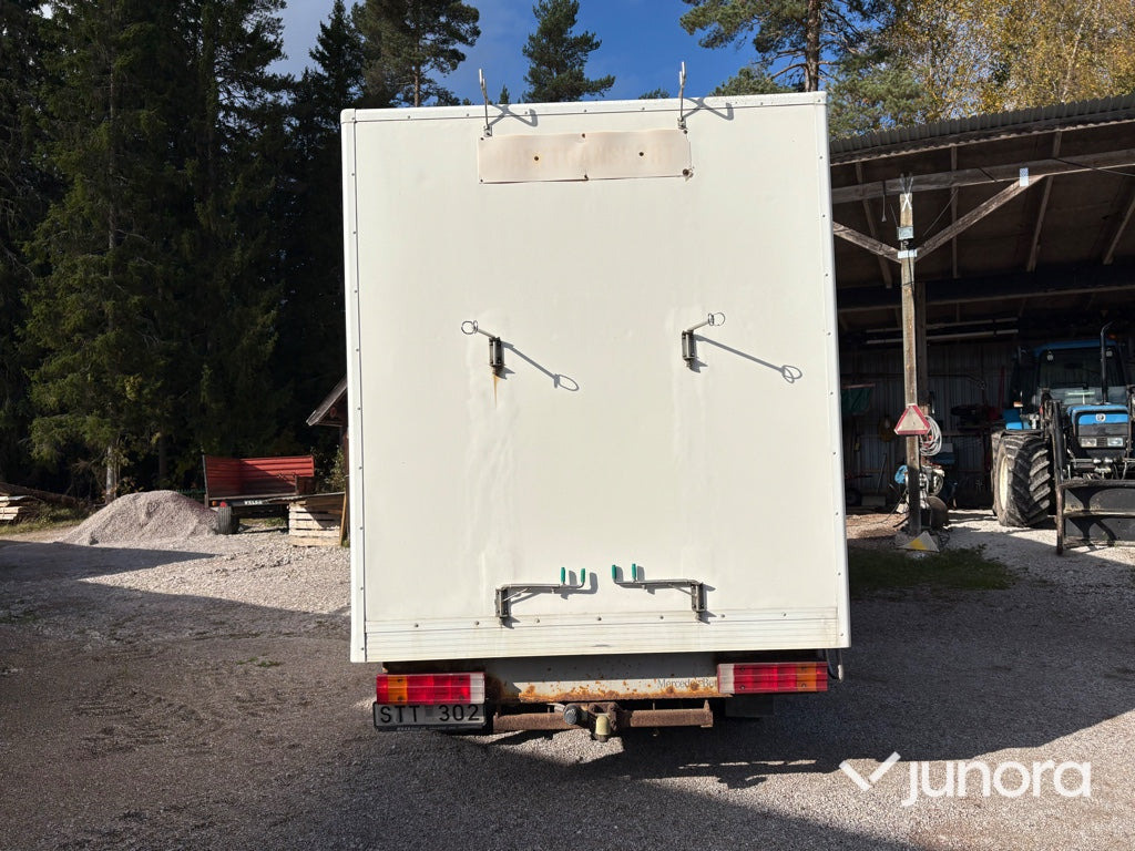 Hästtransport Mercedes-Benz 316 CDI - Alkovenas: foto 4 Hästtransport Mercedes-Benz 316 CDI - Alkovenas: foto 4