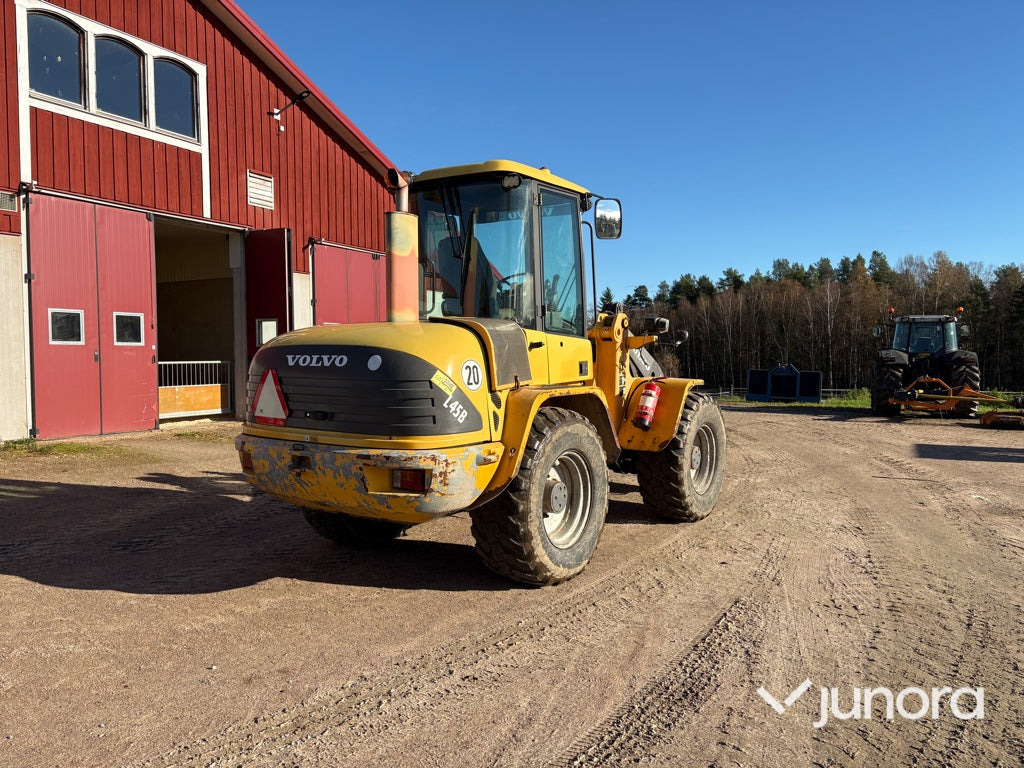 Hjullastare - Volvo L45B - Ratinis krautuvas: foto 5 Hjullastare - Volvo L45B - Ratinis krautuvas: foto 5