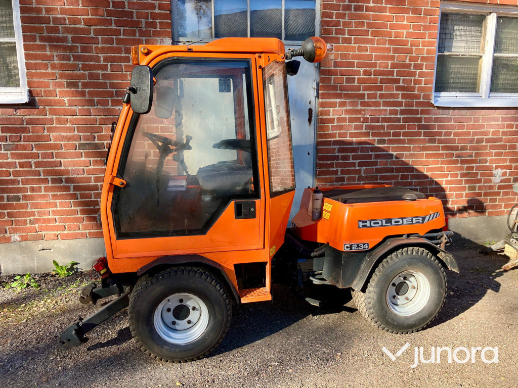 Holder C240 redskapsbärare - Komunalinis traktorius: foto 1 Holder C240 redskapsbärare - Komunalinis traktorius: foto 1