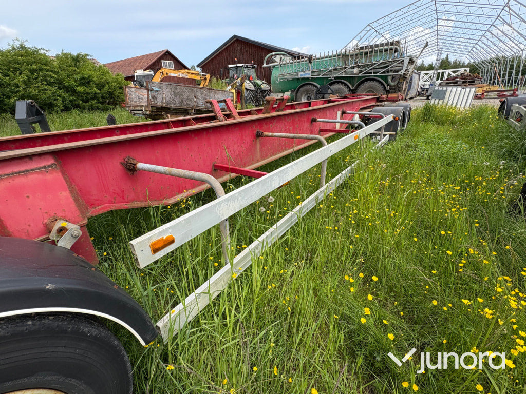 Lastväxlarflak - Konteineris-vežimus/ Sukeisti kūną priekaba: foto 2 Lastväxlarflak - Konteineris-vežimus/ Sukeisti kūną priekaba: foto 2