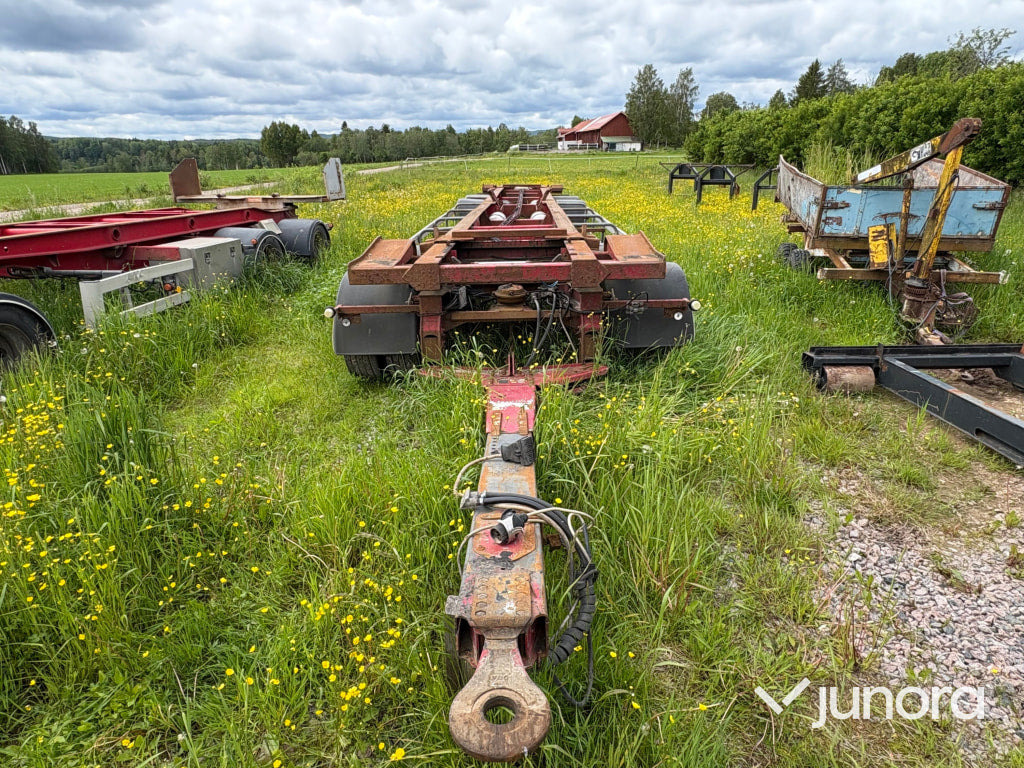 Lastväxlarflak - Konteineris-vežimus/ Sukeisti kūną priekaba: foto 5 Lastväxlarflak - Konteineris-vežimus/ Sukeisti kūną priekaba: foto 5
