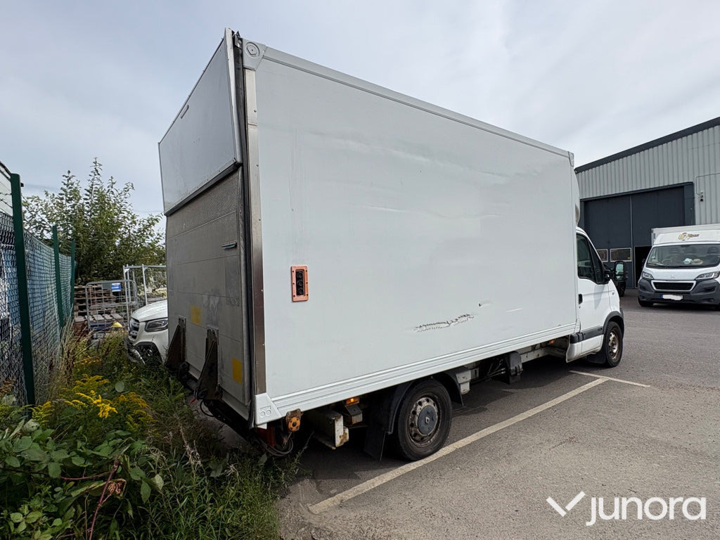 Lätt lastbil - Renault Master - Furgonas su krovinių dėže: foto 5 Lätt lastbil - Renault Master - Furgonas su krovinių dėže: foto 5