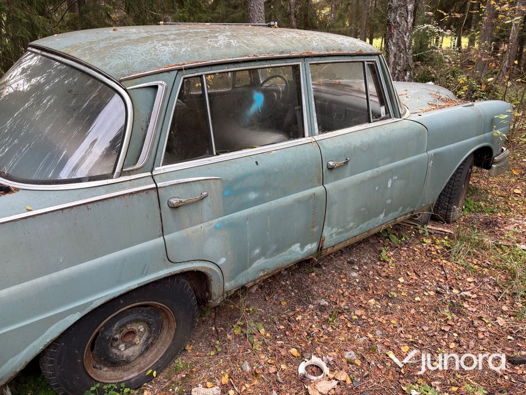 Renoveringsobjekt - Mercedes-Benz 220 S - Lengvasis automobilis: foto 3 Renoveringsobjekt - Mercedes-Benz 220 S - Lengvasis automobilis: foto 3