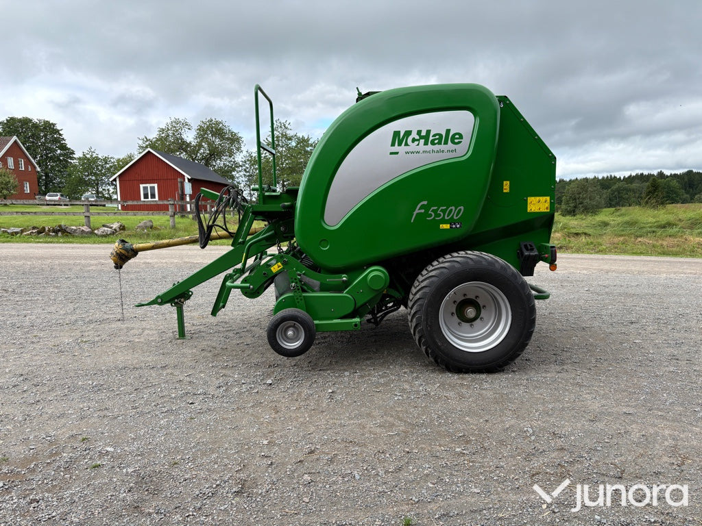 Rundbalspress McHale F5500 - Ruloninis presas: foto 4 Rundbalspress McHale F5500 - Ruloninis presas: foto 4
