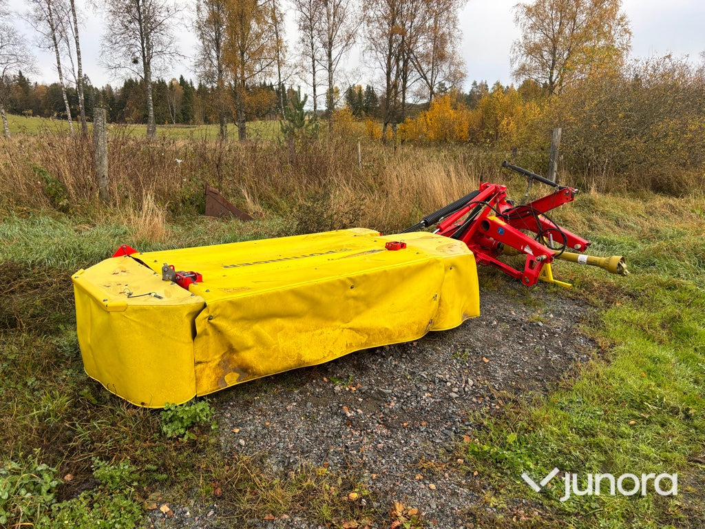 Slåttermaskin - Pöttinger Novadisc 262 - Šienapjovė: foto 1 Slåttermaskin - Pöttinger Novadisc 262 - Šienapjovė: foto 1