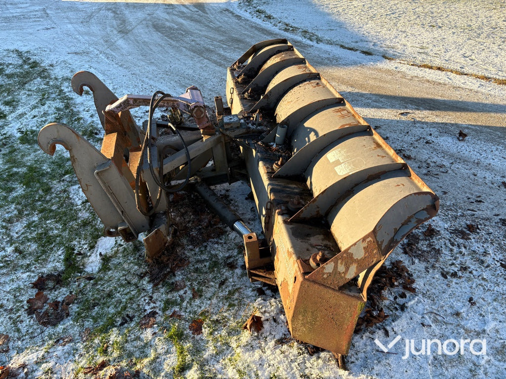 Snöplog - Holms TKHP 80-320 - Sniego peilis: foto 2 Snöplog - Holms TKHP 80-320 - Sniego peilis: foto 2