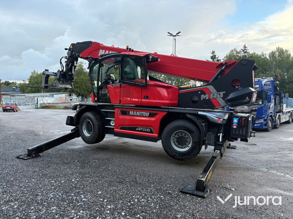 Teleskoplastare Manitou MRT 2570 inkl. tillbehör - Teleskopinis krautuvas: foto 4 Teleskoplastare Manitou MRT 2570 inkl. tillbehör - Teleskopinis krautuvas: foto 4