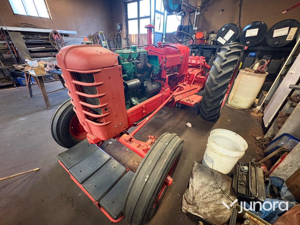 Traktor - Boxer, 350 - Traktorius: foto 3 Traktor - Boxer, 350 - Traktorius: foto 3