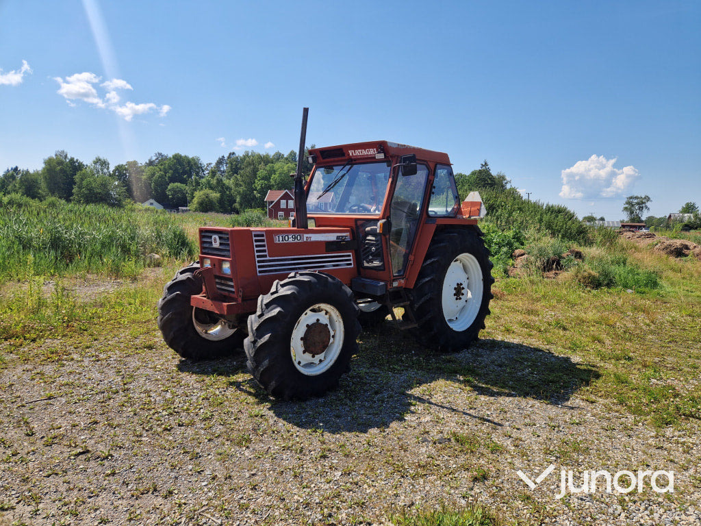 Traktor Fiat 110-90 DT - Traktorius: foto 1 Traktor Fiat 110-90 DT - Traktorius: foto 1