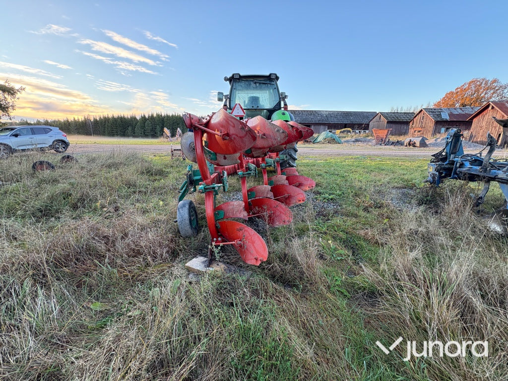 Växelplog - Kverneland - Plūgas: foto 3 Växelplog - Kverneland - Plūgas: foto 3