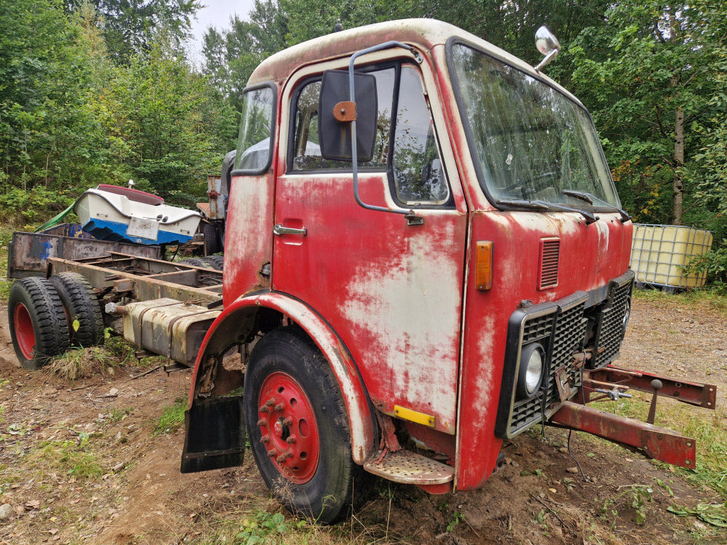 Veteranlastbil Volvo F85 - Važiuoklės sunkvežimis: foto 3 Veteranlastbil Volvo F85 - Važiuoklės sunkvežimis: foto 3