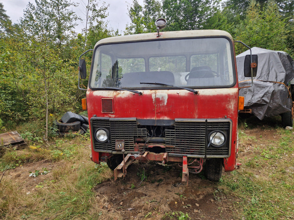 Veteranlastbil Volvo F85 - Važiuoklės sunkvežimis: foto 2 Veteranlastbil Volvo F85 - Važiuoklės sunkvežimis: foto 2