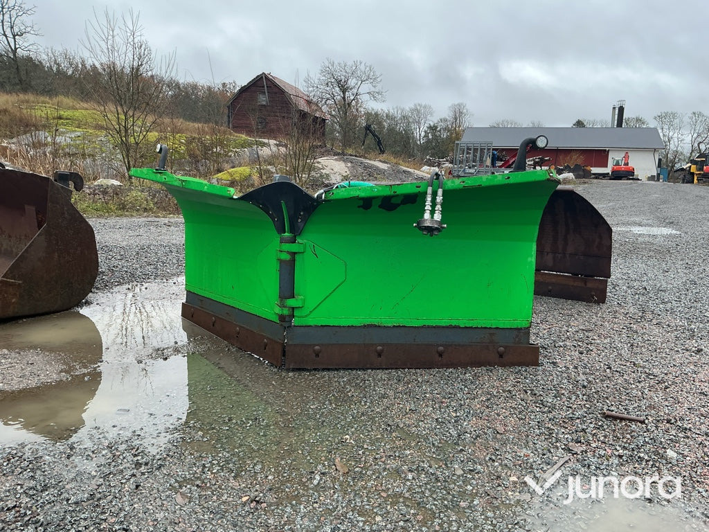 Vikplog - Sami, Stora BM - Plūgas: foto 1 Vikplog - Sami, Stora BM - Plūgas: foto 1