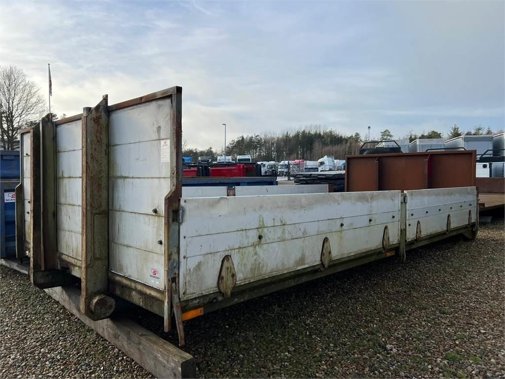 Bortinis kėbulas 5,45 mtr - 500 mm alu sider: foto 1