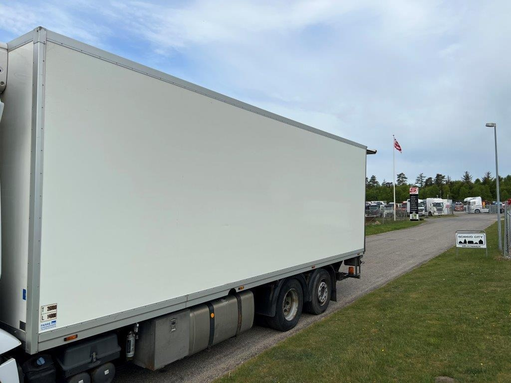 8,4 mtr glasfiber kasse - Xarios 500 - Kėbulas - furgonas: foto 2 8,4 mtr glasfiber kasse - Xarios 500 - Kėbulas - furgonas: foto 2
