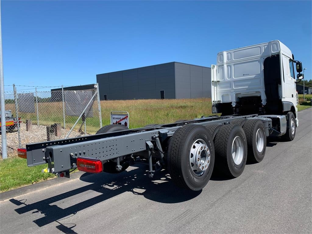 DAF XF 430 FAW 8x4*4 Tridem - Važiuoklės sunkvežimis: foto 3 DAF XF 430 FAW 8x4*4 Tridem - Važiuoklės sunkvežimis: foto 3
