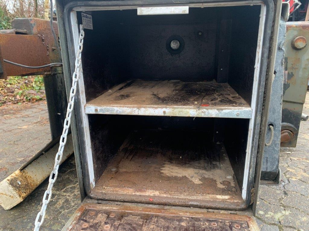 HMF 20,5 T-M kran konsol med træktravers - Kėbulas ir išorė - Sunkvežimis: foto 4 HMF 20,5 T-M kran konsol med træktravers - Kėbulas ir išorė - Sunkvežimis: foto 4