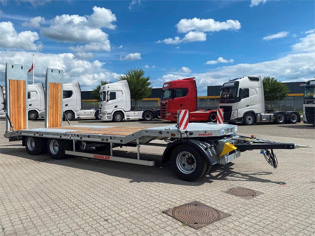 Hangler DTS 300 3 akslet med ramper - Žemo profilio platforma priekaba: foto 2 Hangler DTS 300 3 akslet med ramper - Žemo profilio platforma priekaba: foto 2