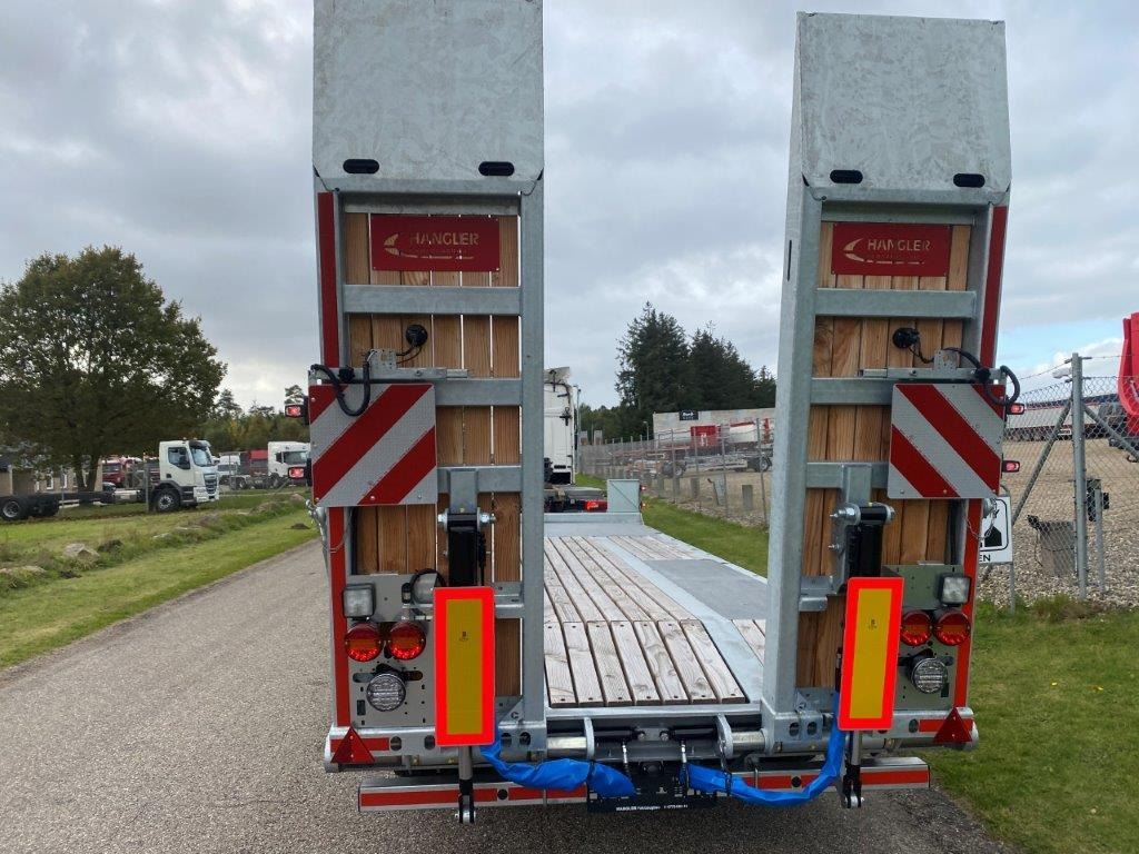 Žemo profilio platforma priekaba Hangler DTS-H 300 P 3 akslet med ramper: foto 6 Žemo profilio platforma priekaba Hangler DTS-H 300 P 3 akslet med ramper: foto 6
