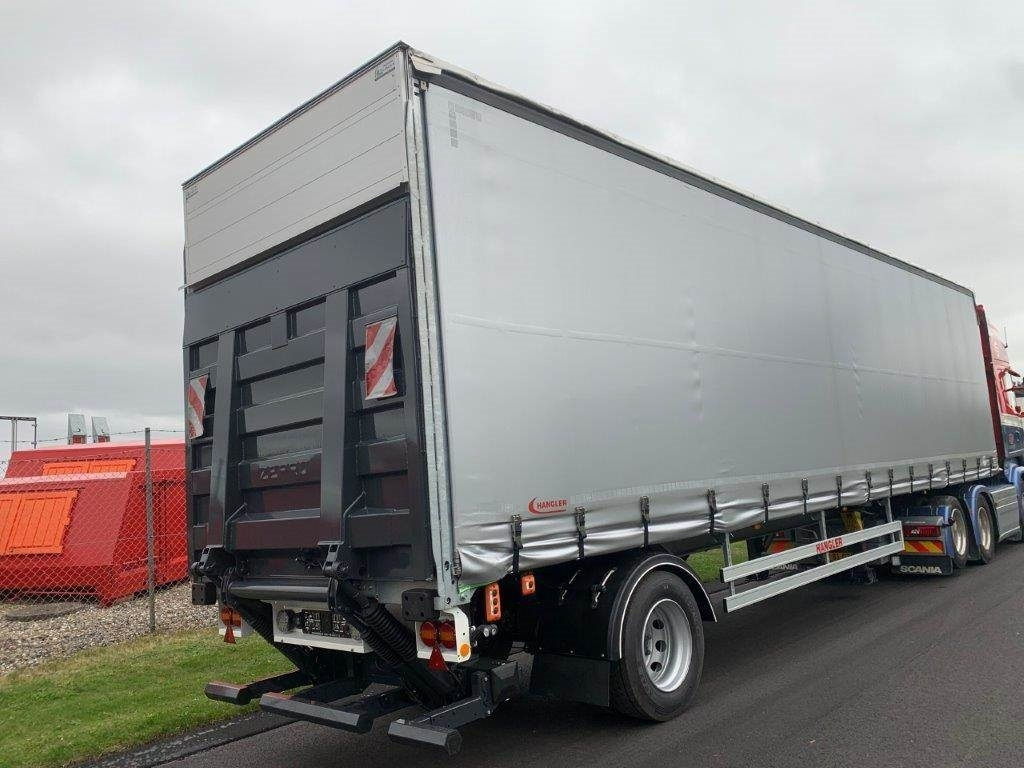 Hangler SES-H 250 RoadRunner RH 140 27-pallers - Gardintra - Tentinė puspriekabė: foto 4 Hangler SES-H 250 RoadRunner RH 140 27-pallers - Gardintra - Tentinė puspriekabė: foto 4