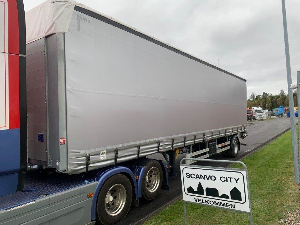 Hangler SES-H 250 RoadRunner RH 140 27-pallers - Gardintra - Tentinė puspriekabė: foto 2 Hangler SES-H 250 RoadRunner RH 140 27-pallers - Gardintra - Tentinė puspriekabė: foto 2