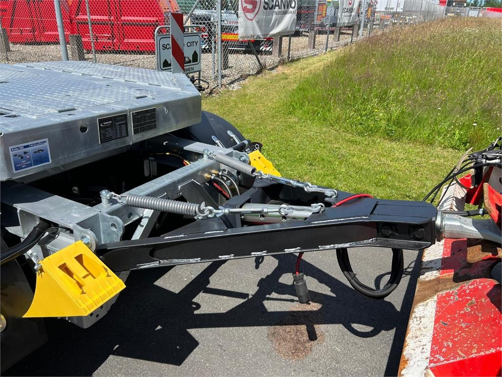 Hangler VTS-H 400 4 akslet - 2 delt ramper  - Žemo profilio platforma priekaba: foto 5 Hangler VTS-H 400 4 akslet - 2 delt ramper  - Žemo profilio platforma priekaba: foto 5