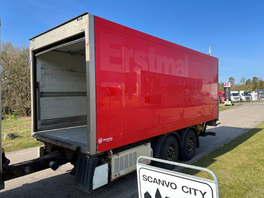 Krone ZZ-R 18 ton køle kasse - lift - Refrižeratorius priekaba: foto 3 Krone ZZ-R 18 ton køle kasse - lift - Refrižeratorius priekaba: foto 3