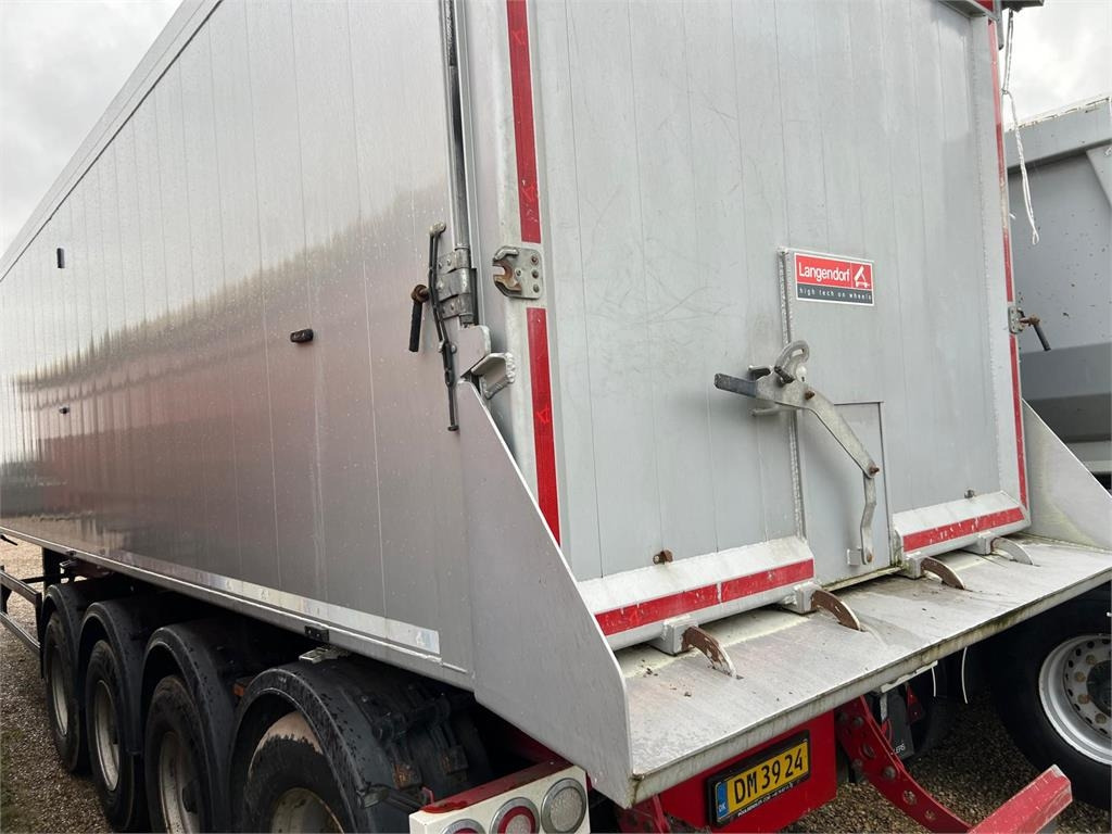 Langendorf SKA36 60m3 alu kasse med plastindlæg - Savivartis puspriekabė: foto 4 Langendorf SKA36 60m3 alu kasse med plastindlæg - Savivartis puspriekabė: foto 4