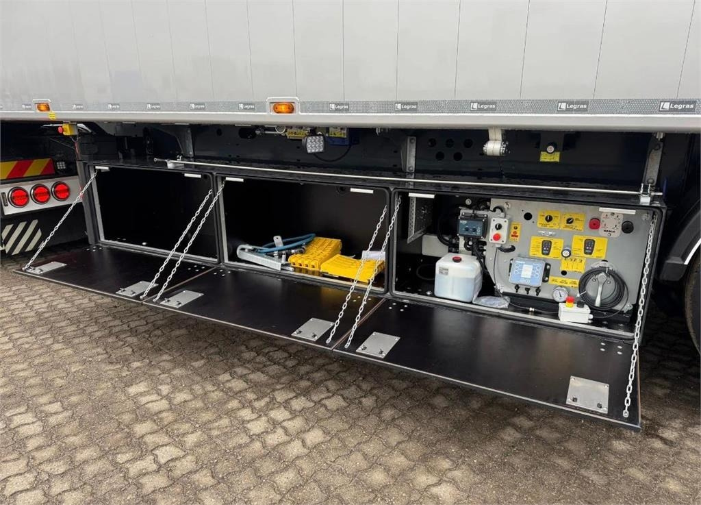 Legras 91m3 - Eco top aut presenning - Su slankiojanciomis grindimis puspriekabė: foto 3 Legras 91m3 - Eco top aut presenning - Su slankiojanciomis grindimis puspriekabė: foto 3