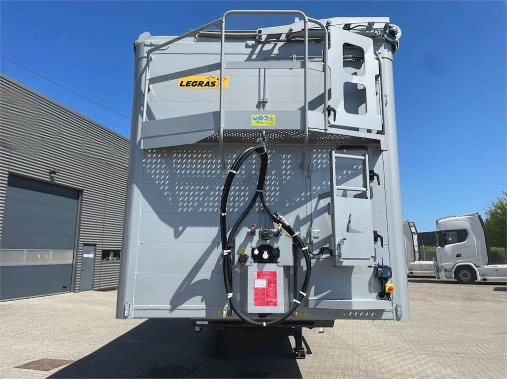 Legras 91m3 EcoTop - Su slankiojanciomis grindimis puspriekabė: foto 2 Legras 91m3 EcoTop - Su slankiojanciomis grindimis puspriekabė: foto 2
