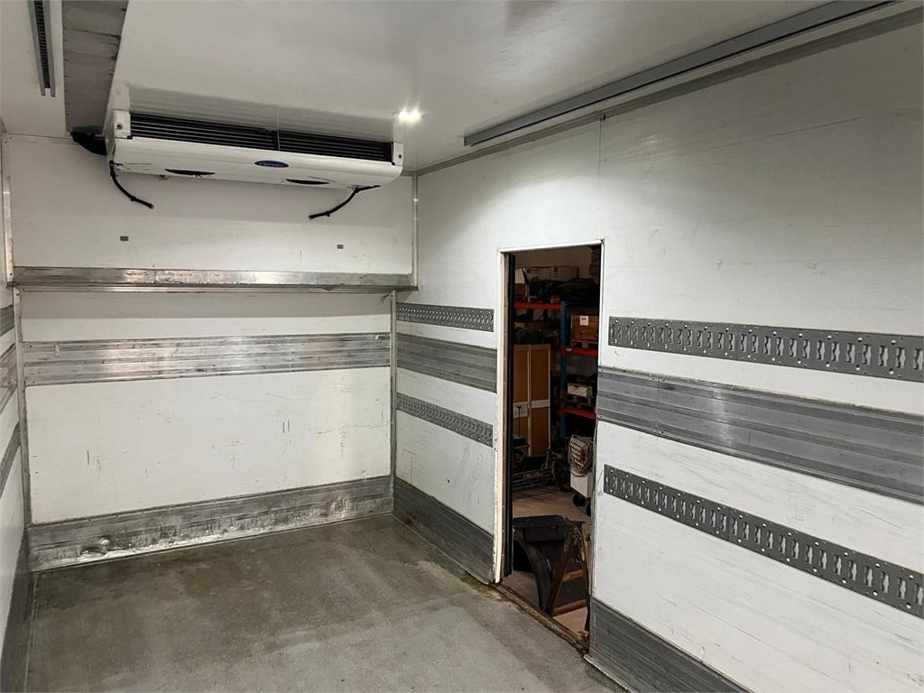 Mercedes-Benz Actros 2530 L 6x2*4 - Refrižeratorius sunkvežimis: foto 4 Mercedes-Benz Actros 2530 L 6x2*4 - Refrižeratorius sunkvežimis: foto 4