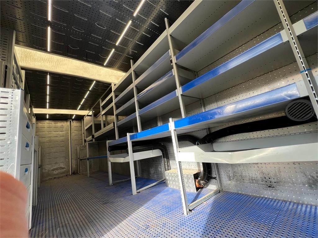 Mercedes-Benz Antos 1824 LnR - Furgonas sunkvežimis: foto 5 Mercedes-Benz Antos 1824 LnR - Furgonas sunkvežimis: foto 5