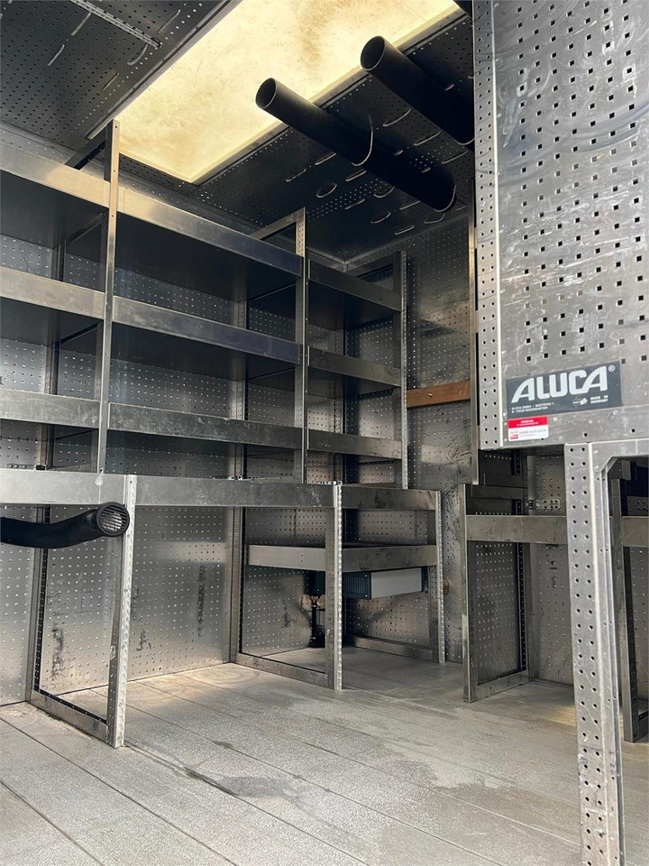 Mercedes-Benz Antos 1824 LnR - Furgonas sunkvežimis: foto 5 Mercedes-Benz Antos 1824 LnR - Furgonas sunkvežimis: foto 5