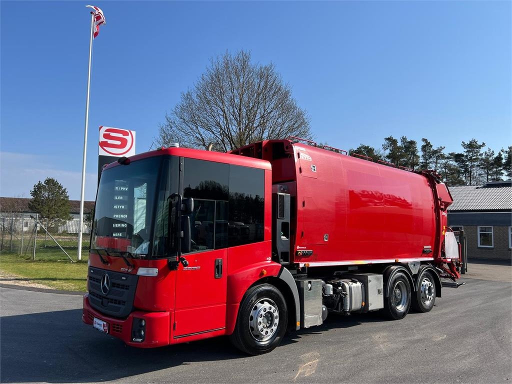 Mercedes-Benz Econic 2630L ENA 4 kammer NTM - Šiukšliavežis: foto 2 Mercedes-Benz Econic 2630L ENA 4 kammer NTM - Šiukšliavežis: foto 2